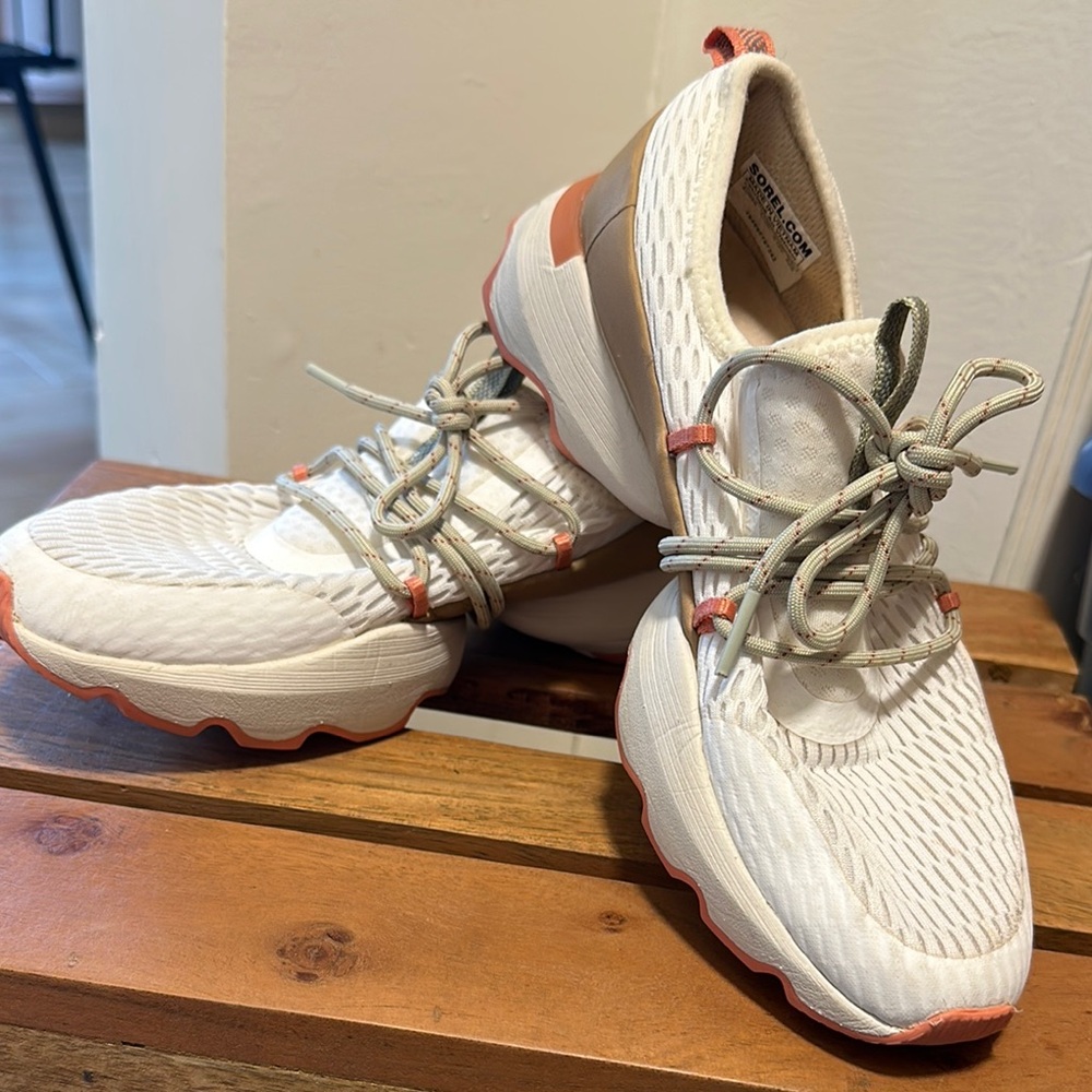 Women's White and Tan Sneakers